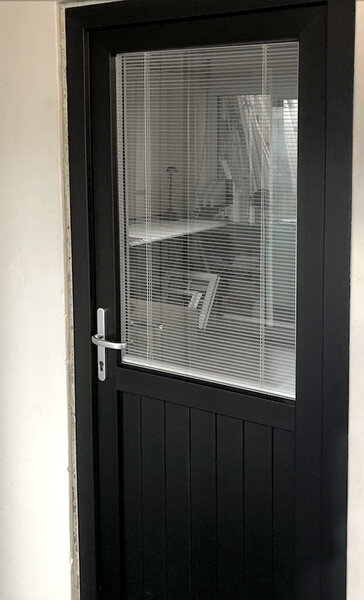 Integrated blinds